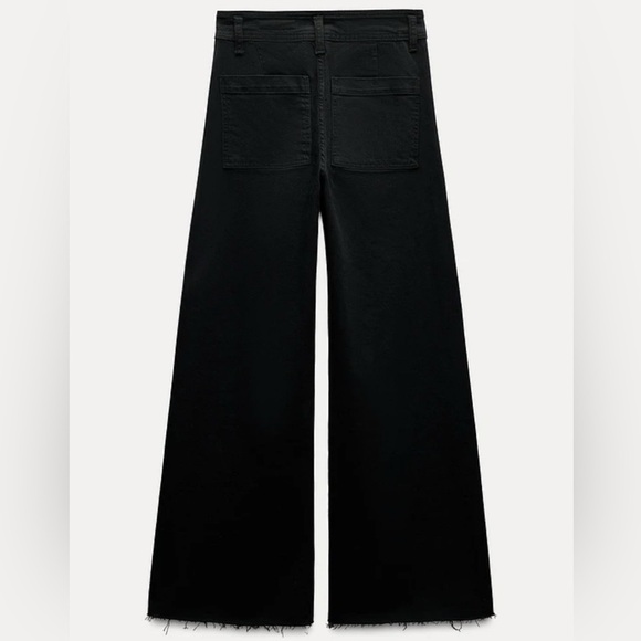 Zara Slim Fit Relaxed Leg High-waisted jeans with back patch pocket size 6 - Picture 3 of 13
